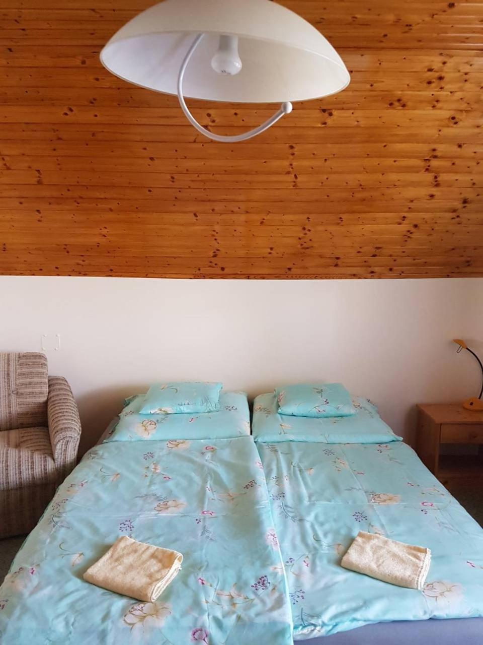 To Uti Vendeghaz Hotell Mezotur Eksteriør bilde
